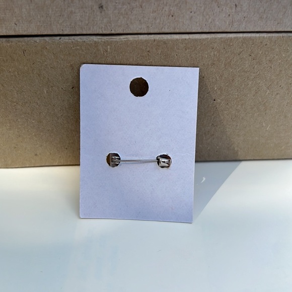 LOIS Vintage Iconic 80s Ceramic White Heart Rainbow Name Pin - Picture 4 of 5